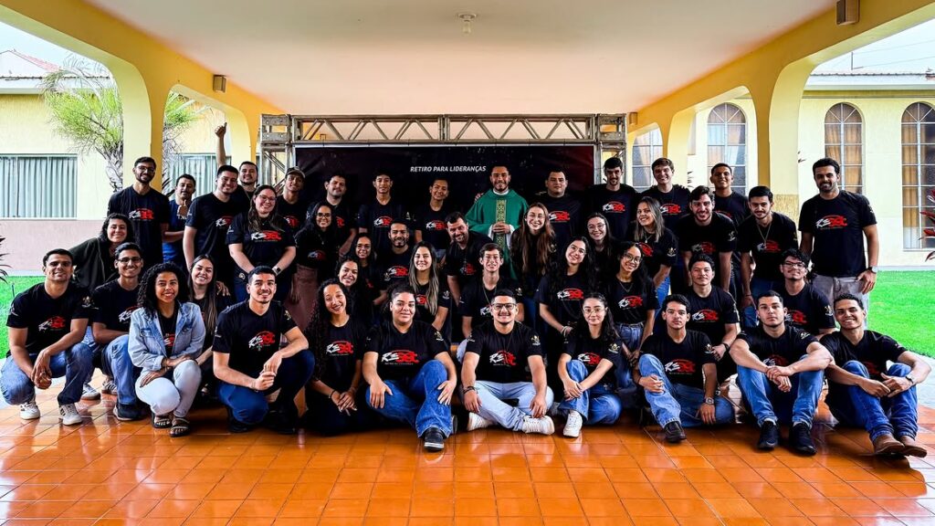 Coordenação do Setor Diocesano da Juventude 2026 com as lideranças participantes do RESET